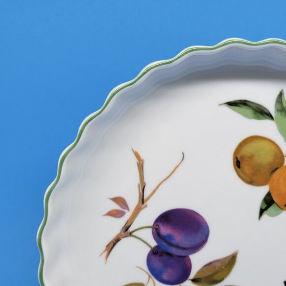 Royal Worsester Evesham Vale Green Trim England 9" Quiche Dish VGC - Picture 2 of 9